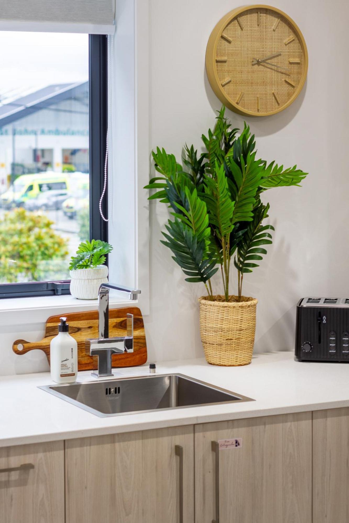 Modern City Lifestyle: 2 Bedroom 1 Bath Christchurch Exterior foto